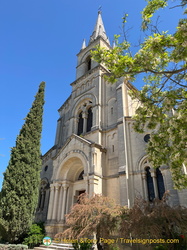 Bonnieux Eglise Neuve