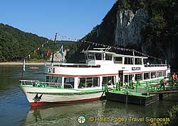 danube Gorge cruise boat