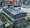 Edith Piaf's grave