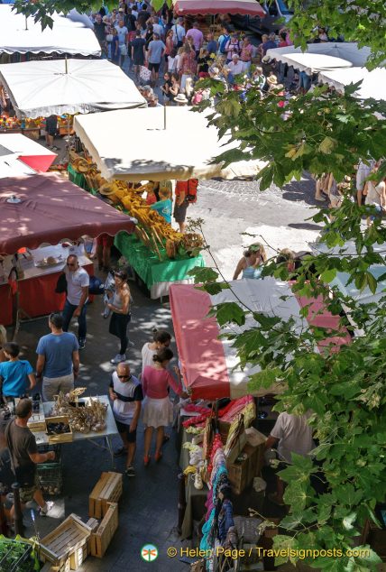 L'Isle-sur-la-Sorgue market