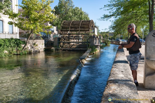 L'Isle-sur-la-Sorgue water wheels