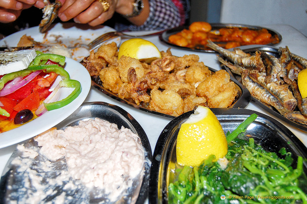 Eating out on your Athens holiday