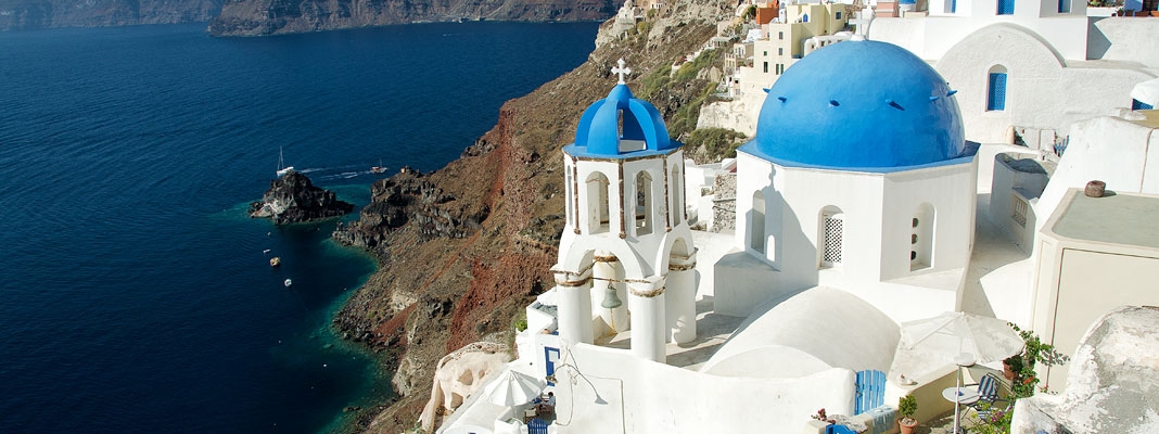 Santorini - The Hottest Destination in the Greek Isles