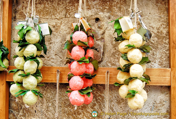 Shopping in San Gimignano