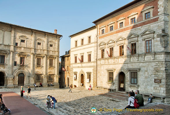 Piazza Grande in Montepulciano