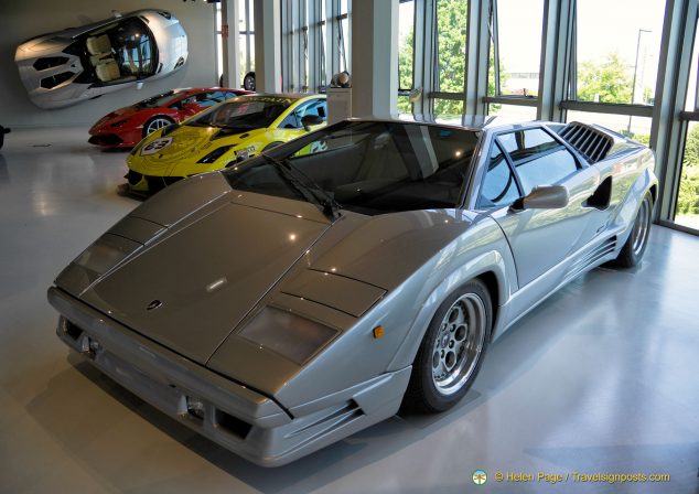 Lamborghini Countach 25th Anniversary Edition (1988-1990)