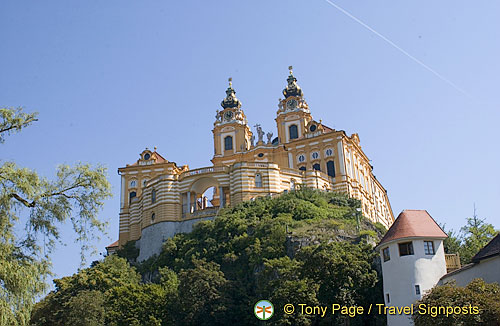 Melk Abbey's clifftop position made it an ideal military post(H)