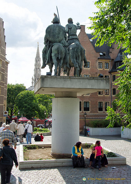 Rear view of statue of Don Quixote and Sancho Panza