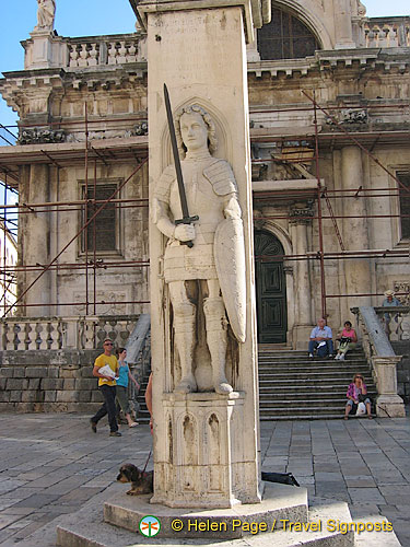 Orlando's Column by sculptor Antonio Ragusino