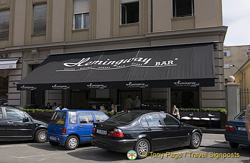 The trendy Hemingway Cocktail Bar at Tuškanac 1