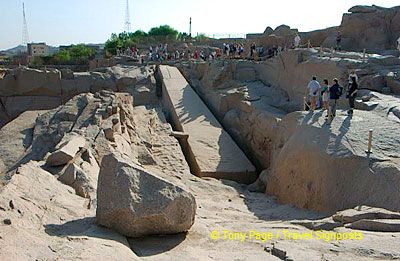 This gigantic obelisk dating back to the New Kingdom era and was abandoned when a crack was noticed along its body.

[Unfinish
