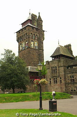 The Clock Tower was built on the foundations of a Roman bastion at the South West angle of the medieval curtain wall
[Cardiff C