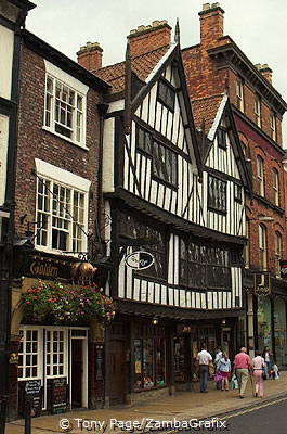 Golden Fleece, an inn at 16 Pavement, York