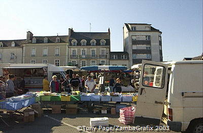Market day in Châteaubriant 