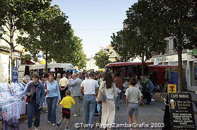 The village of Chateaubriant, and it's market day!