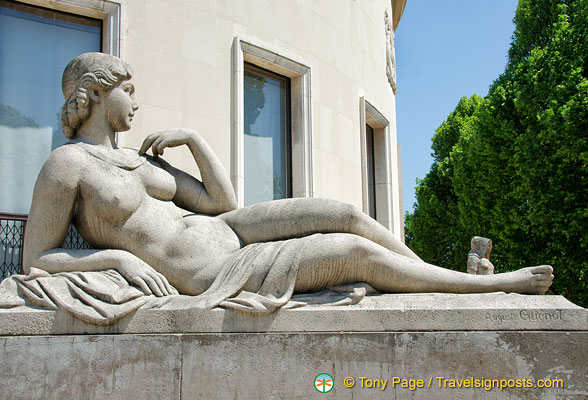 Sculpture by Auguste Gucdot
