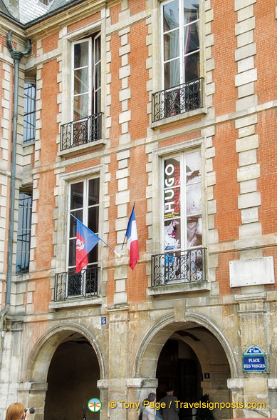 Facade of Maison de Victor Hugo