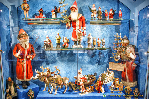 Display of Santa and his helpers