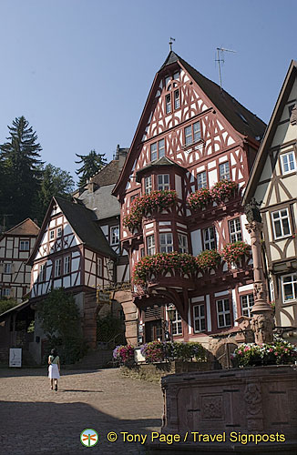 The finest traditional half-timbered houses can be seen here