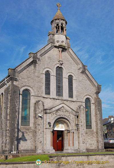 Bunratty church