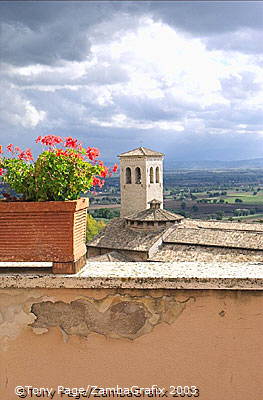Umbria's landscapes are as compelling as its towns like Gubbio, Spello and Montefalco
