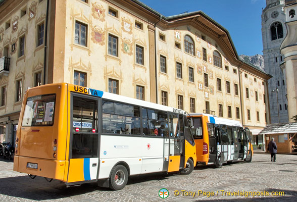 Cortina d'Ampezzo town buses 