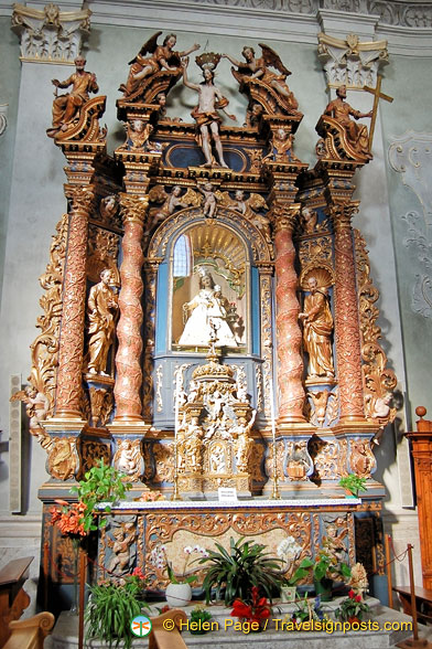Altar-piece with the Virgin Mary flanked by Saints Filippo and Giacomo