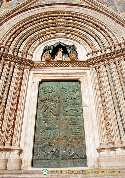 Orvieto Duomo bronze doors by Emilio Greco