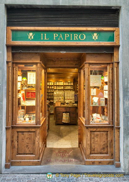 Il Papiro, a specialist stationery shop in Orvieto