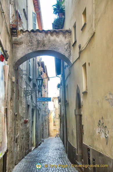 Side street of Orvieto