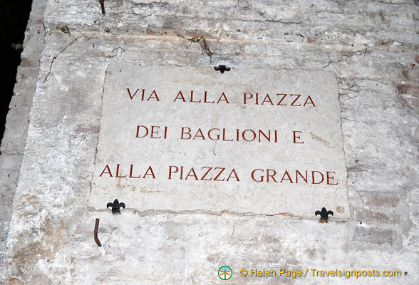 Road to Piazza dei Baglioni and Piazza Grande