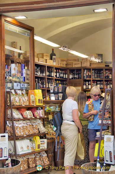 Shop full of Tuscan products