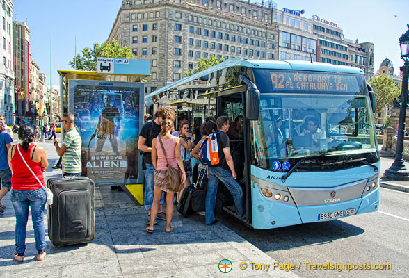 Barcelona airport bus
