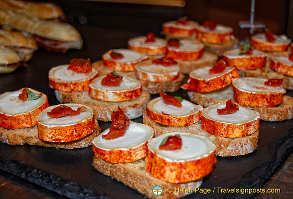 Food at the Guggenheim Bilbao Bistro