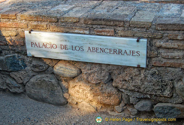 Palacio de los Abencerrajes:  Only the foundation remains of this palace