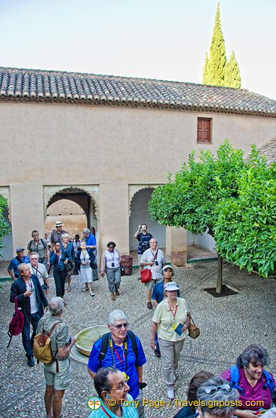 Generalife Palace: Visiting the Patio de la Acequia