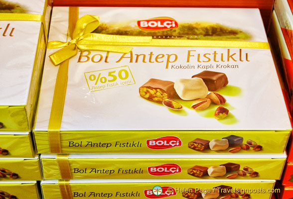 Bol antep fistikli - plenty of pistachio