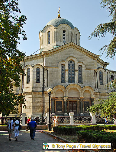 St Vladimir's Cathedral contains the tombs of several Russian admirals