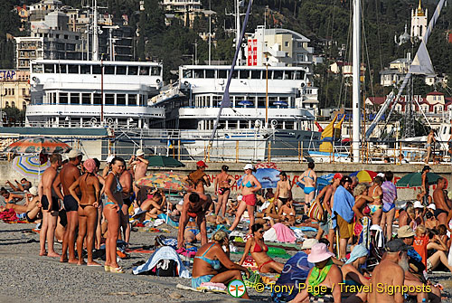 Sun and Sea: Yalta's Beaches
