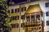 Christmas carols from the Goldenes Dachl