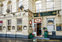 Gasthaus Pfudl, a traditional Viennese restaurant