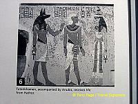 Tutankhamen, accompanied by Anubis, receives life from Hathor
[Tutankhamen - Valley of the Kings - Egypt]