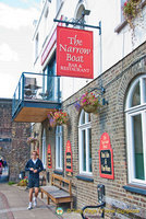 The Narrow Boat Bar and Restaurant