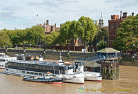 Thames Cruise stop
