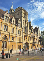 Balliol College - main entrance in Broad Street