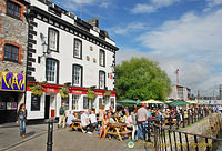 The Three Crowns Pub