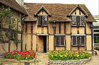 His admirers have been visiting the town since his death[Stratford-upon-Avon - England]