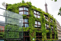 The very green facade of the Quai Branly Museum