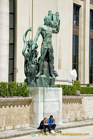 Apollon Musagète sculpture by Henri Bouchard