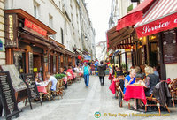 More cafés and restaurants on rue du Pot de Fer, off rue Mouffetard